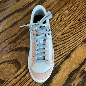 Custom Grey and Pink/Mauve Nike Blazers Low-Never worn